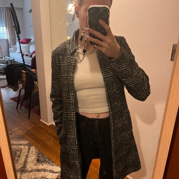 H&M plaid coat - Picture 2 of 4